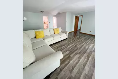 6252 S Mason Avenue #3B, Chicago, IL 60638 - Photo 1