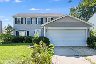 813 Kansas St, Carol Stream, IL 60188 - Photo 1