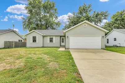 2105 E Pennsylvania Avenue, Urbana, IL 61802 - Photo 1