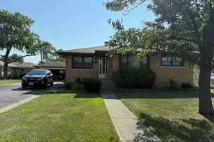 4935 N Frank Pkwy, Norridge, IL 60706 - Photo 1
