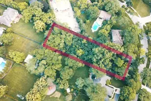 79 Red Oak Ln, Highland Park, IL 60035 - Photo 1