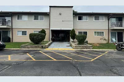 850 E Old Willow Road #108, Prospect Heights, IL 60070 - Photo 1