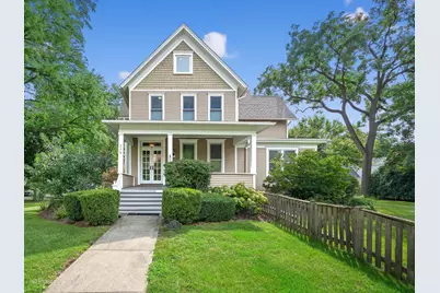 315 N Gary Avenue, Wheaton, IL 60187 - Photo 1