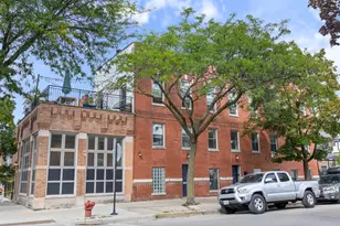 2200 W Erie St, Chicago, IL 60612 - Photo 1