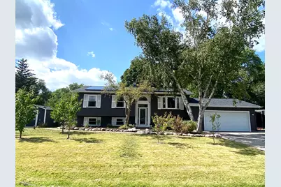 54 Hickory Drive, Lindenhurst, IL 60046 - Photo 1