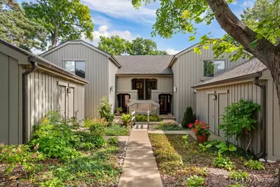 209 Shoreline Road #B, Lake Barrington, IL 60010 - Photo 1