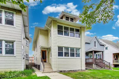 4735 N Kilbourn Avenue, Chicago, IL 60630 - Photo 1