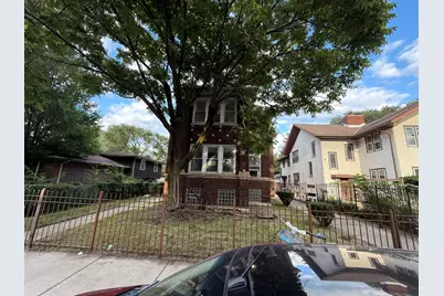 6911 S Jeffery Boulevard, Chicago, IL 60649 - Photo 1