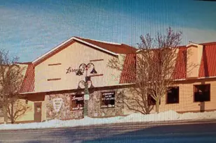 2711 Sheridan Rd, Zion, IL 60099 - Photo 1