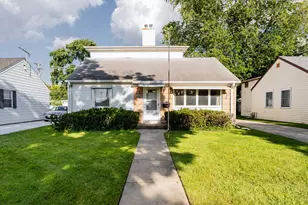 1535 Beach Ave, La Grange Park, IL 60526 - Photo 1