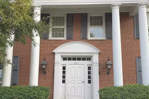 521 Coventry Ln, Crystal Lake, IL 60014 - Photo 1