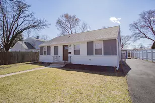 10131 Nevada Ave, Franklin Park, IL 60131 - Photo 1