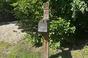 43 Rosewood Dr, Hawthorn Woods, IL 60047 - Photo 1