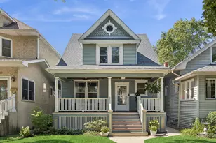 821 S Cuyler Ave, Oak Park, IL 60304 - Photo 1