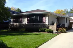 206 N Stewart Ave, Lombard, IL 60148 - Photo 1