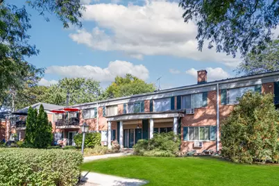 2315 S Goebbert Road #209, Arlington Heights, IL 60005 - Photo 1