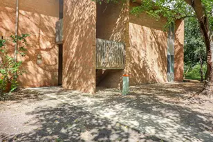 6010 E Lake Dr, Lisle, IL 60532 - Photo 1