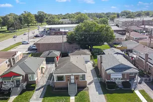 12709 S Racine Ave, Calumet Park, IL 60827 - Photo 1