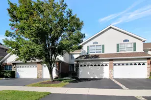 11028 Jodan Dr, Oak Lawn, IL 60453 - Photo 1