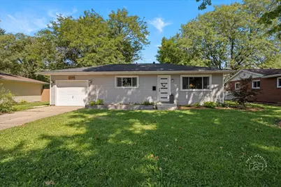 209 Sweetbriar Street, Plano, IL 60545 - Photo 1