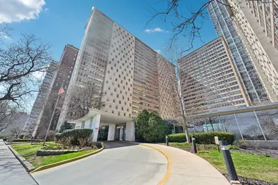 3950 N Lake Shore Drive #2209, Chicago, IL 60613 - Photo 1
