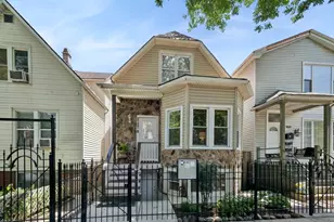 2727 N Artesian Ave, Chicago, IL 60647 - Photo 1