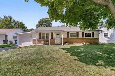 327 Robinson Drive, Morris, IL 60450 - Photo 1