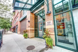 400 W Ontario St, Chicago, IL 60654 - Photo 1