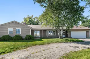 3011 S 4th St, Dekalb, IL 60115 - Photo 1