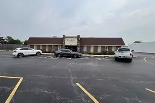 15815 Rob Roy Dr, Oak Forest, IL 60452 - Photo 1