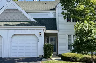 302 Stillwater Ct, Wauconda, IL 60084 - Photo 1