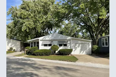 1101 Lakewood Road, Elgin, IL 60123 - Photo 1