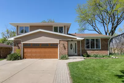 12 James Drive, Westmont, IL 60559 - Photo 1