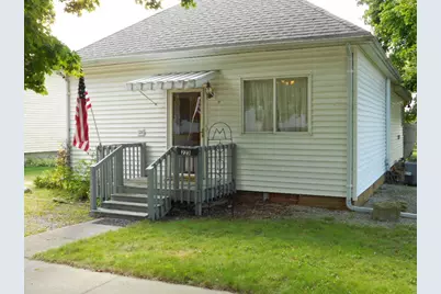 223 N Linden Street, Toluca, IL 61369 - Photo 1