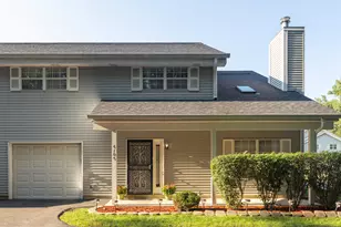 4105 195th St, Country Club Hills, IL 60478 - Photo 1