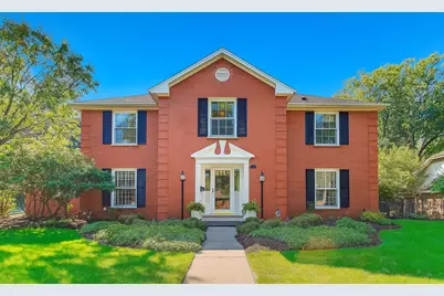 1702 Del Ogier Drive, Glenview, IL 60025 - Photo 1