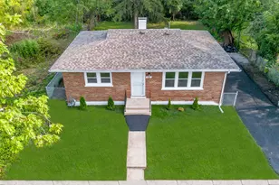 324 Hickory St, Chicago Heights, IL 60411 - Photo 1