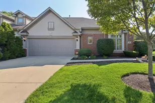 38 Shadow Creek Cir, Palos Heights, IL 60463 - Photo 1
