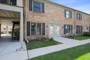 1763 Bristol Walk, Hoffman Estates, IL 60169 - Photo 1