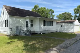 37519 N North Ave, Beach Park, IL 60087 - Photo 1