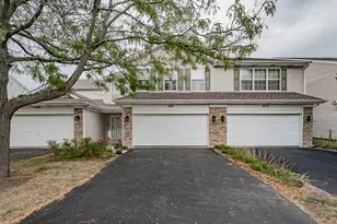 2481 Stoughton Cir, Aurora, IL 60502 - Photo 1