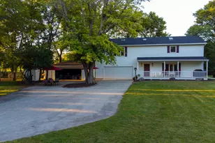 3180 E North Rd, Morris, IL 60450 - Photo 1