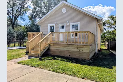 323 N Illinois Avenue, Kankakee, IL 60901 - Photo 1