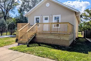 323 N Illinois Ave, Kankakee, IL 60901 - Photo 1