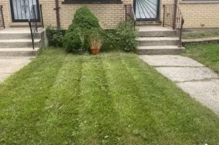 1116 W 87th St, Chicago, IL 60620 - Photo 1