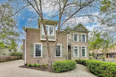 628 Greenwood Road, Northbrook, IL 60062 - Photo 1