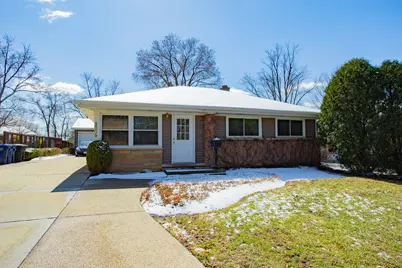 2009 Dundee Road, Northbrook, IL 60062 - Photo 1