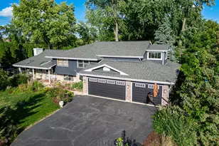 1N375 Morse St, Carol Stream, IL 60188 - Photo 1