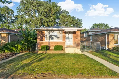 12915 S Houston Avenue, Chicago, IL 60633 - Photo 1