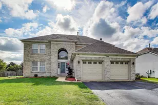 144 Ash Dr, Bolingbrook, IL 60490 - Photo 1